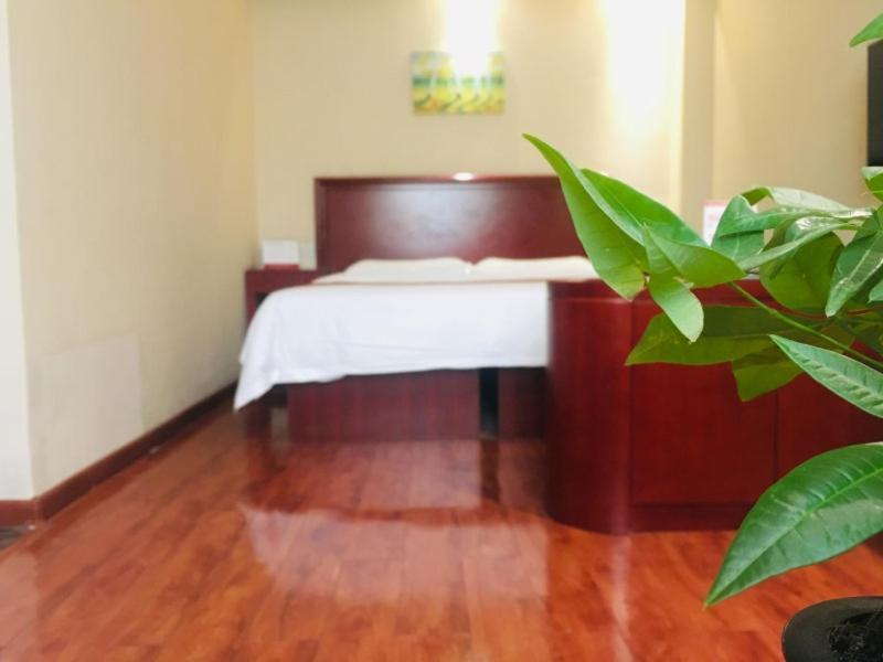 Greentree Inn High Tech Changzhi Road Subway Station Business Hotel Taiyuan (Shanxi) Exterior foto